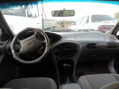 Chevrolet Tahoe 2012 г., 5.3 литра, Красноярск, расход 15 ...