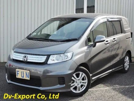 Honda Freed SPIKE HYBRID - DRIVE2