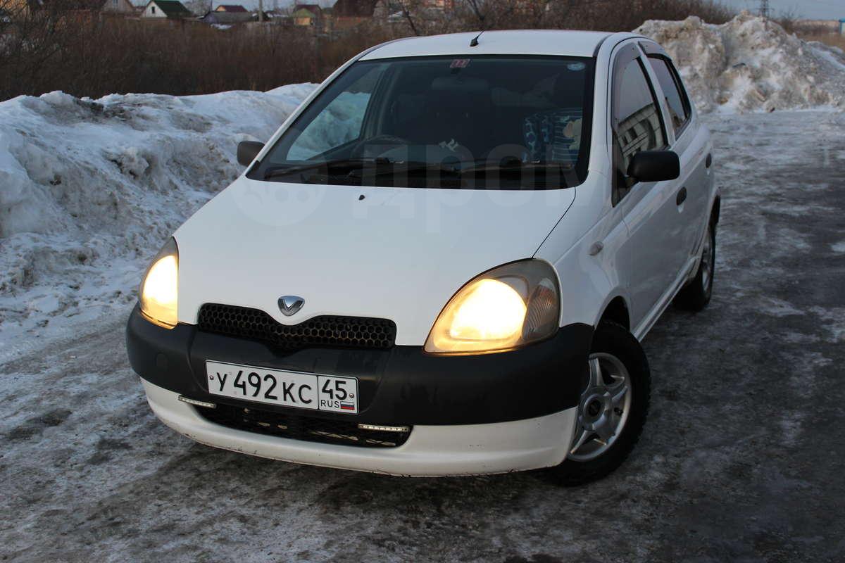 Vitz SCP10 в Кургнане Тойота Ярис, Тойота Витц, Toyota Yaris, Toyota Vitz