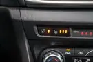 Обогрев рулевого колеса: да Обогрев рулевого колеса: да