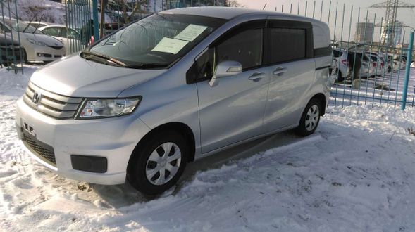 Honda Freed Spike 2013 в Тольятти, Не распил и не