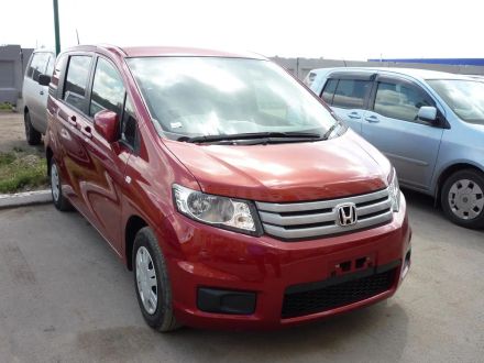 Honda Freed Spike Компактвэн - rusavtoplusru