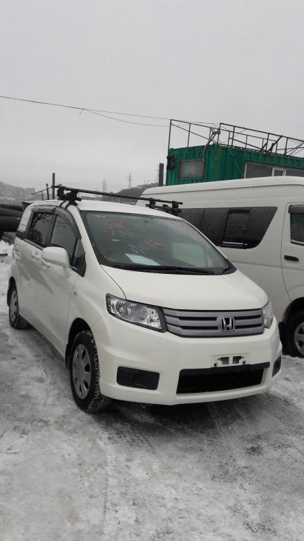 Продажа Honda Freed Spike (Хонда Фрид Спайк)