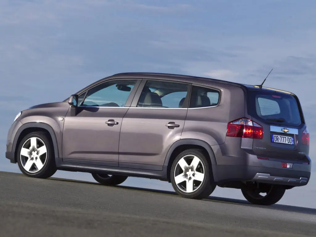 chevrolet orlando концепт кар 2015