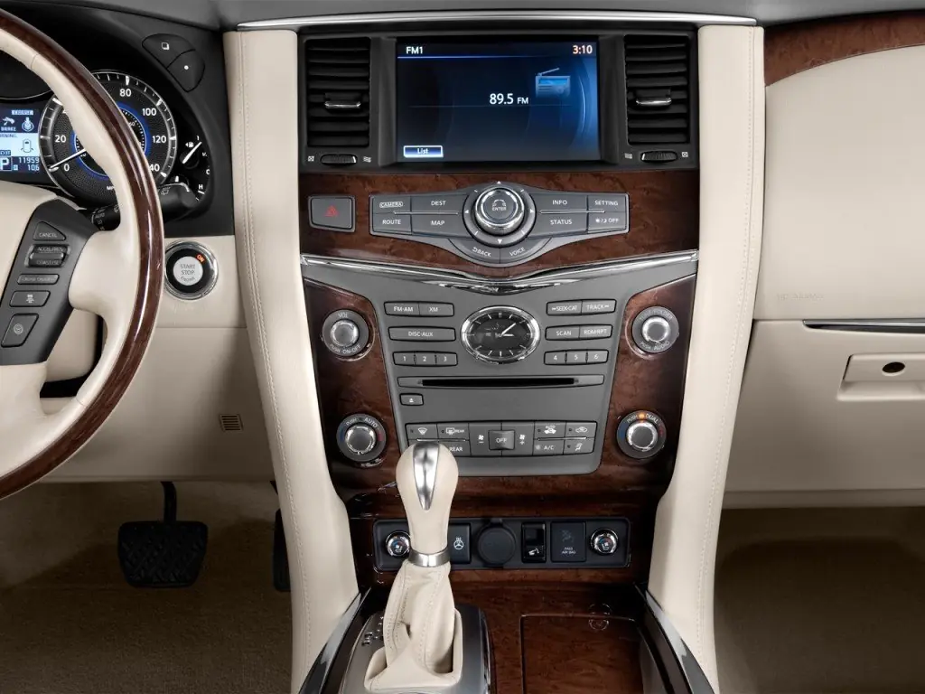 Infiniti qx80 2012