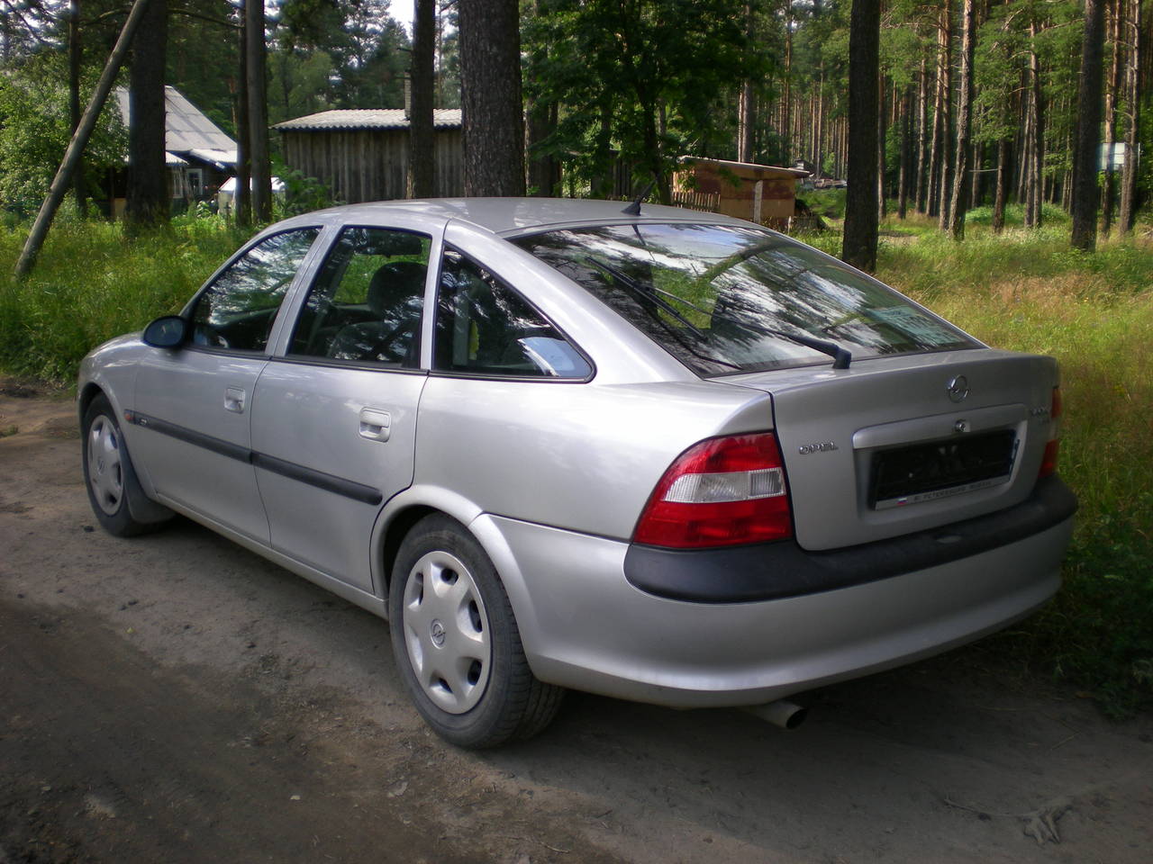 Вектра б 97 год. Opel Vectra b 1998 1.8. Опель Вектра б 98. Opel Vectra b 1998 1.6. Опель Вектра б 1.6 1998.