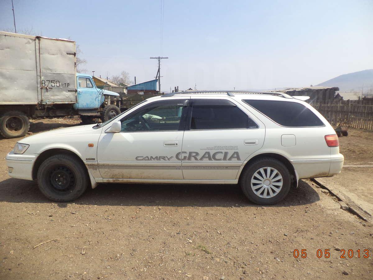 Toyota Camry Gracia