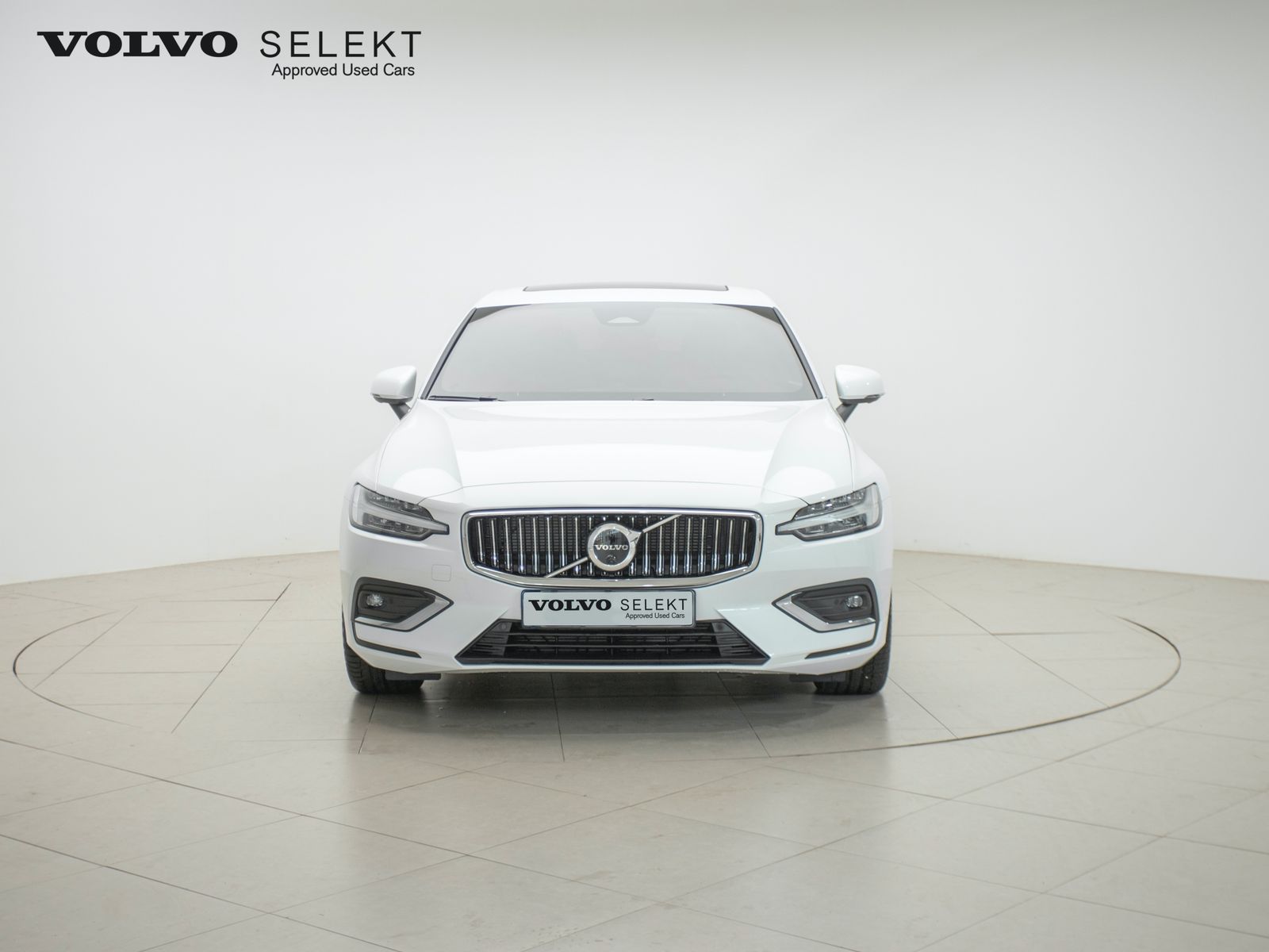 Volvo цена и характеристики фотографии и обзор – актуальная информация