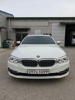 BMW 5-Series, 2018