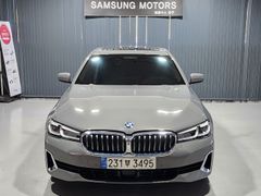 BMW 5-Series, 2021