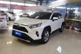 Toyota RAV4, 2024