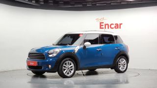 MINI Countryman, 2011