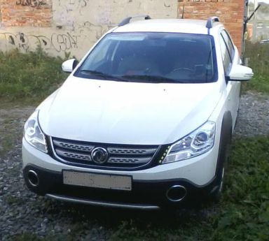 Dongfeng H30 Cross, 2015