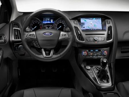 Ford Focus 2015 -  