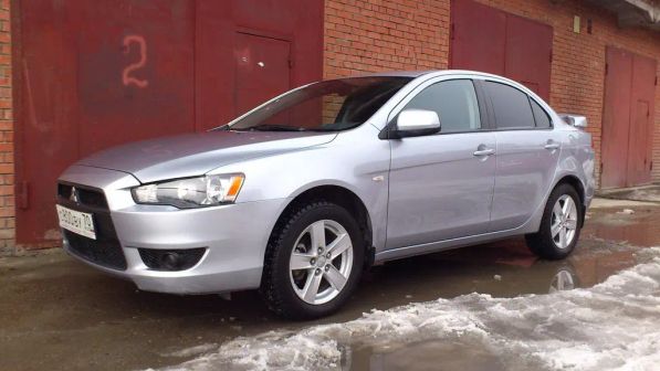 Mitsubishi Lancer 2009 -  