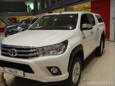 Toyota Hilux 2010   |   19.12.2015.