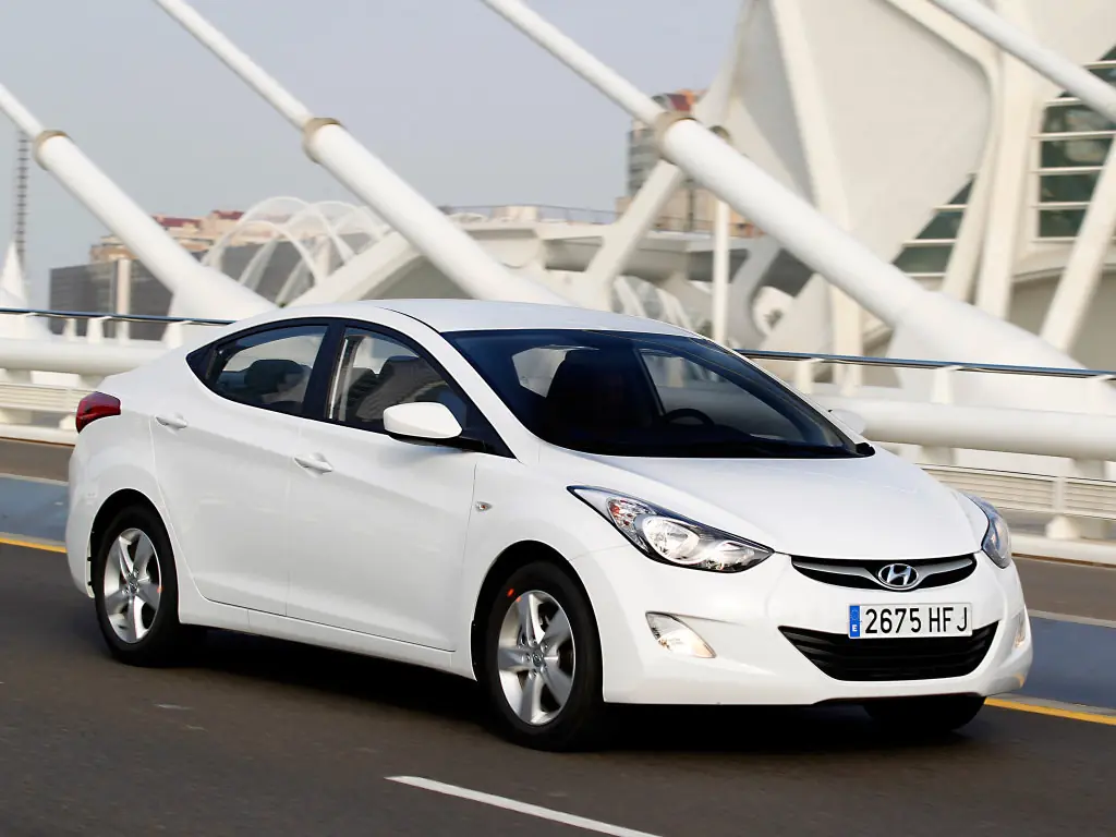 Hyundai Elantra 2010 2011 2012 2013 седан 5 поколение MD технические  характеристики и комплектации