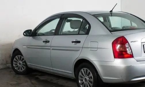 Hyundai Verna 2006 - отзыв владельца