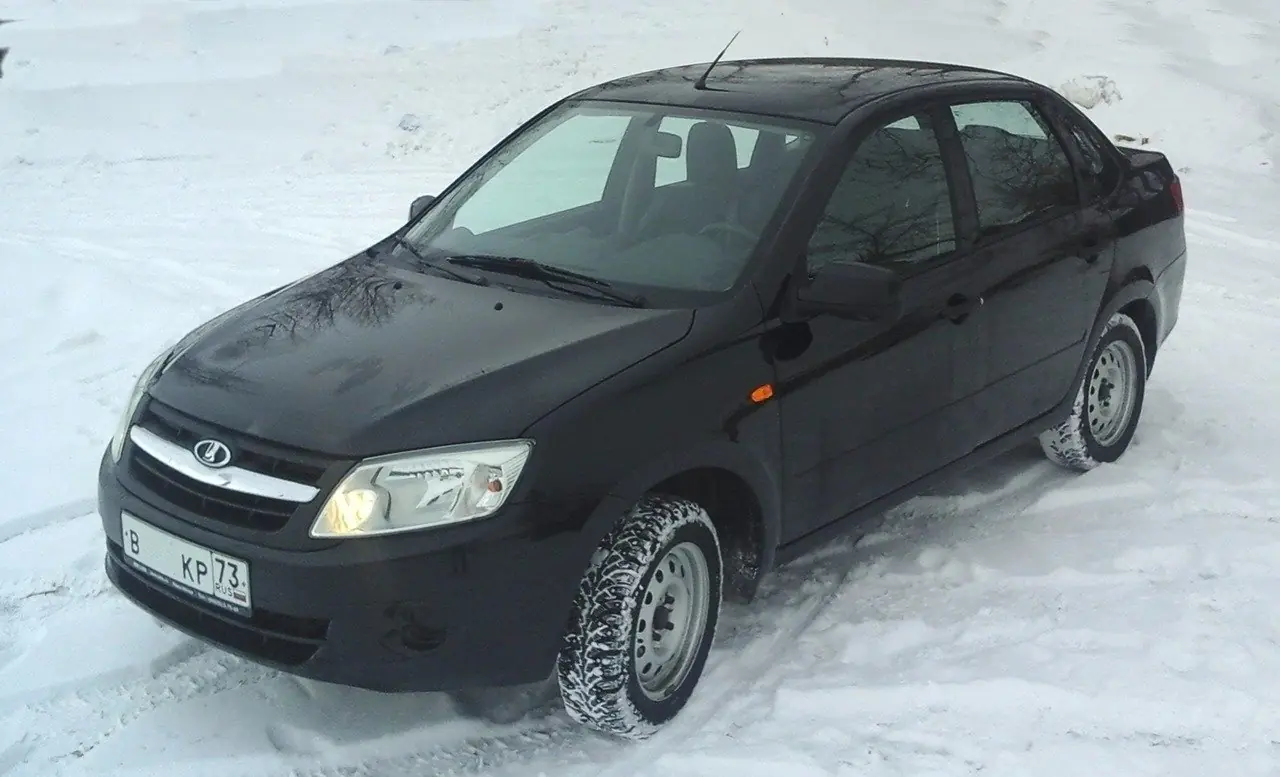 Характеристики Lada Granta (седан)4