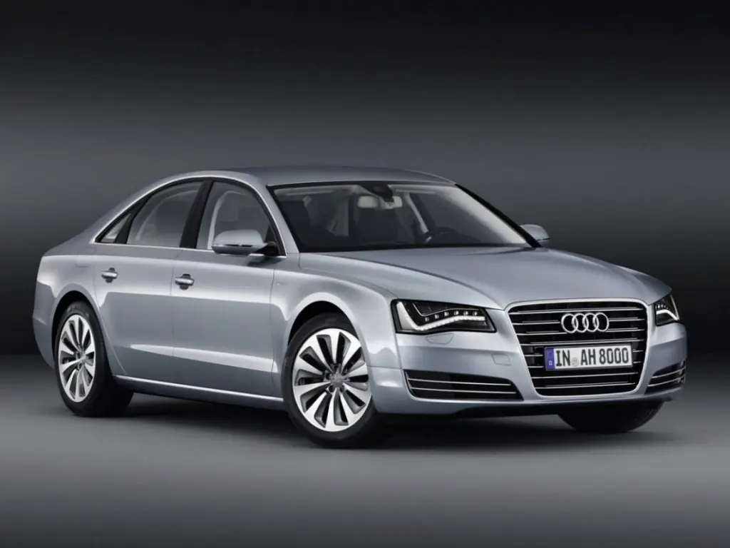 форум audi a8 2013 год