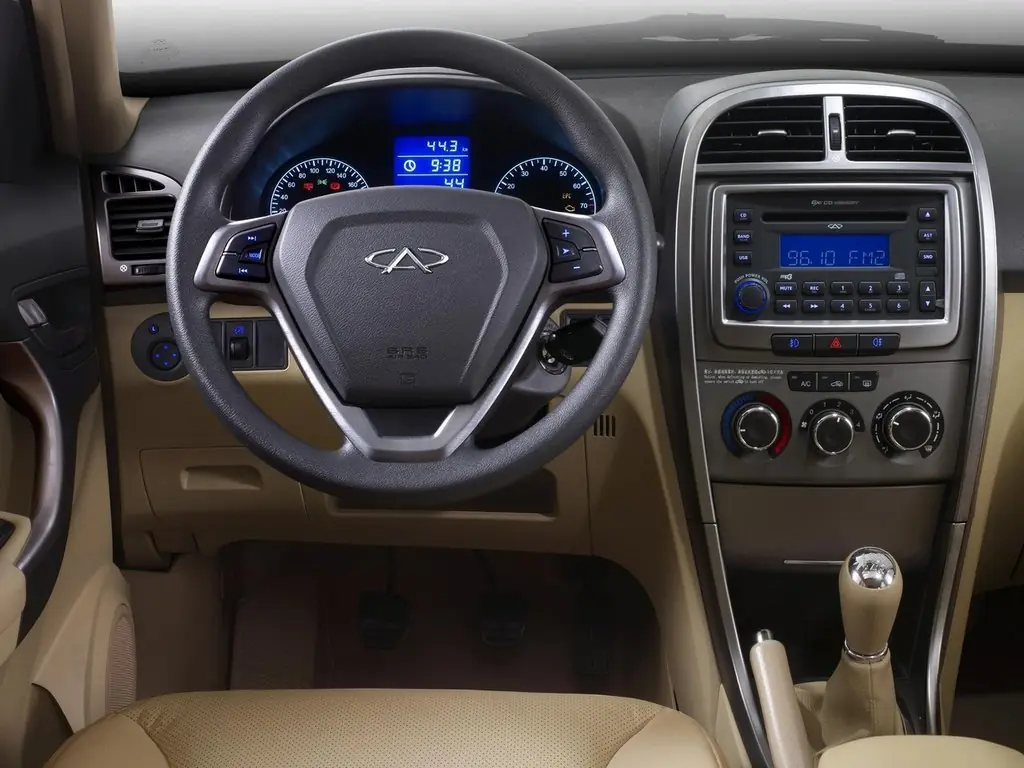 Chery Tiggo T11 рестайлинг 2013, 2014, 2015, 2016, джип/suv 5 дв., 1 ...