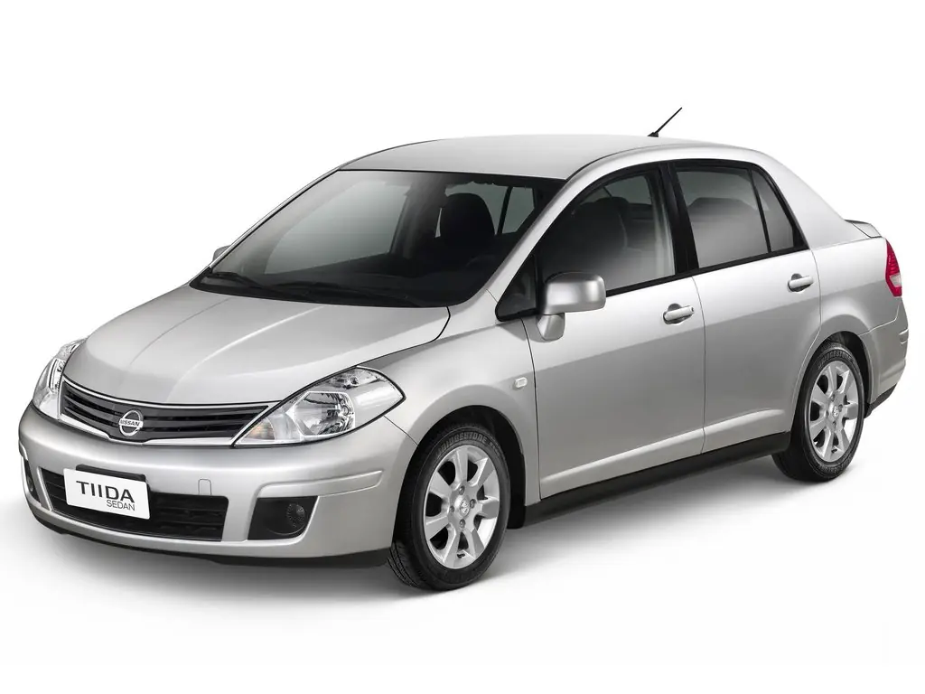 Nissan Tiida Sedan C11 - характеристики и цена фотографии и обзор