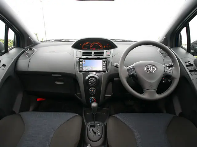 Porno: Xotin dostini Internetga olib keladi