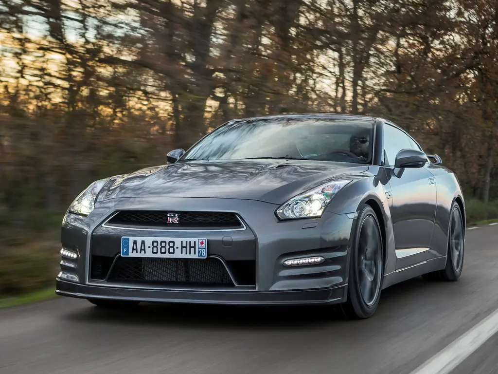 комплектации nissan gtr