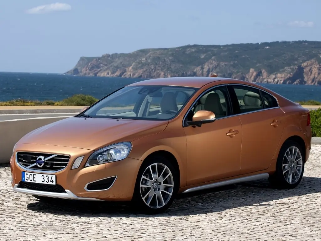 opel insignia vs volvo s60