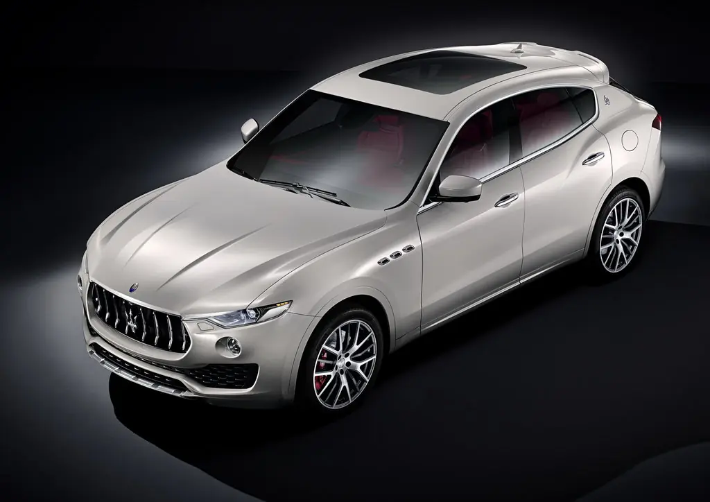 Обзор Maserati Levante 2018 года: новый элитный автомобиль Обзор Maserati Levante 2018 года: новый элитный автомобиль