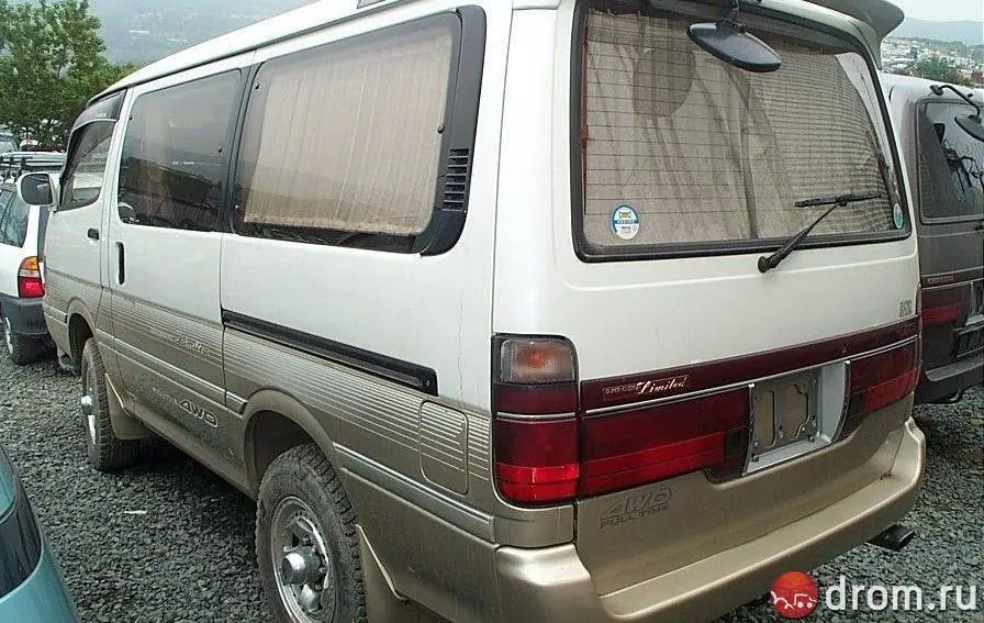 Hiace awd 2025