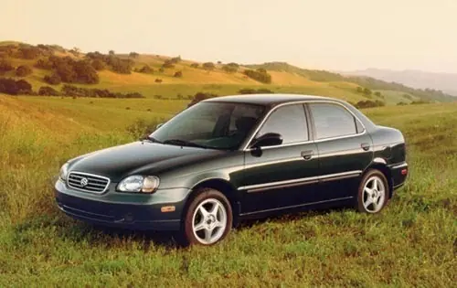 Suzuki Esteem 1996 - 2001