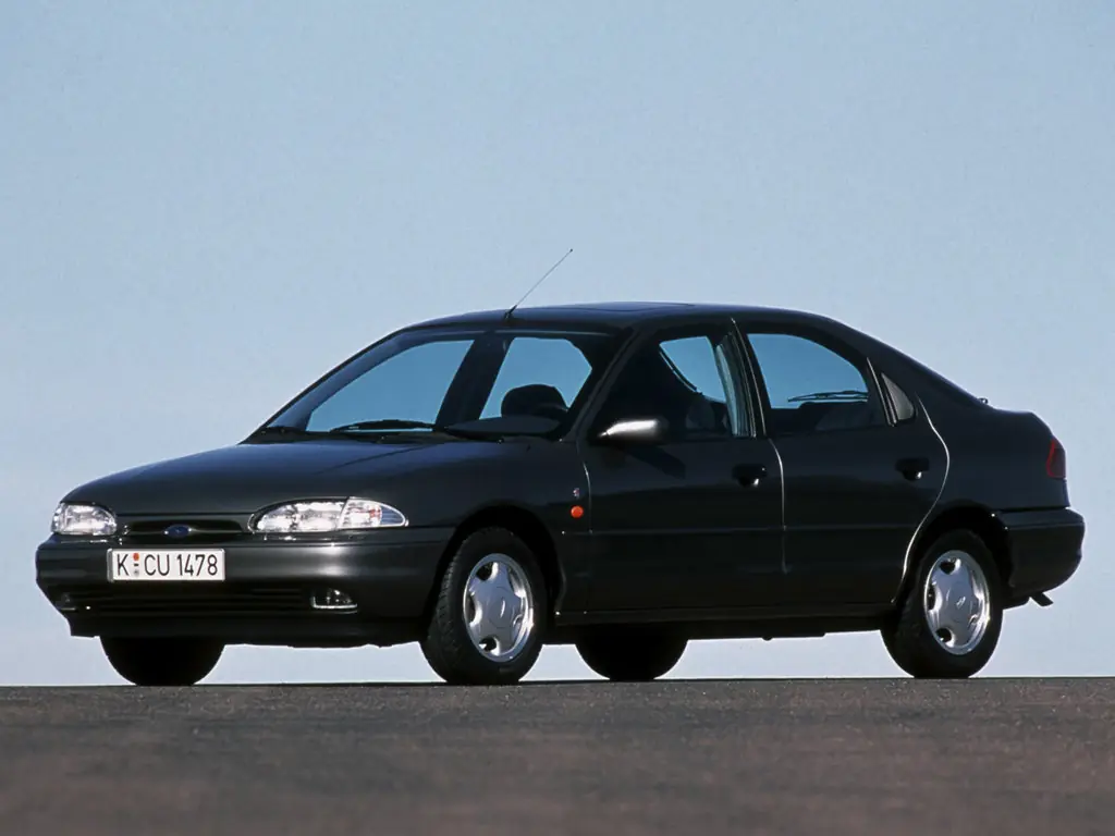 Ford Mondeo 1993, 1994, 1995, 1996, лифтбек, 1 поколение, 1 технические  характеристики и комплектации