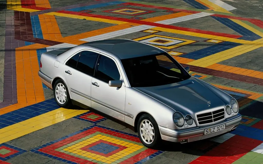 Mercedes-Benz E-Class 1995, 1996, 1997 ...