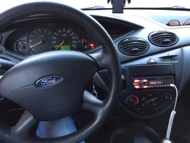 Ford Focus 2004   |   04.06.2016.
