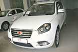 Geely Emgrand X7.  (WHITE)