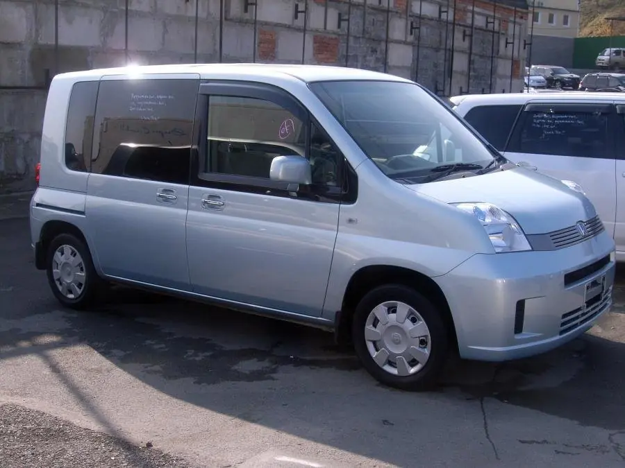 Honda Mobilio 2001