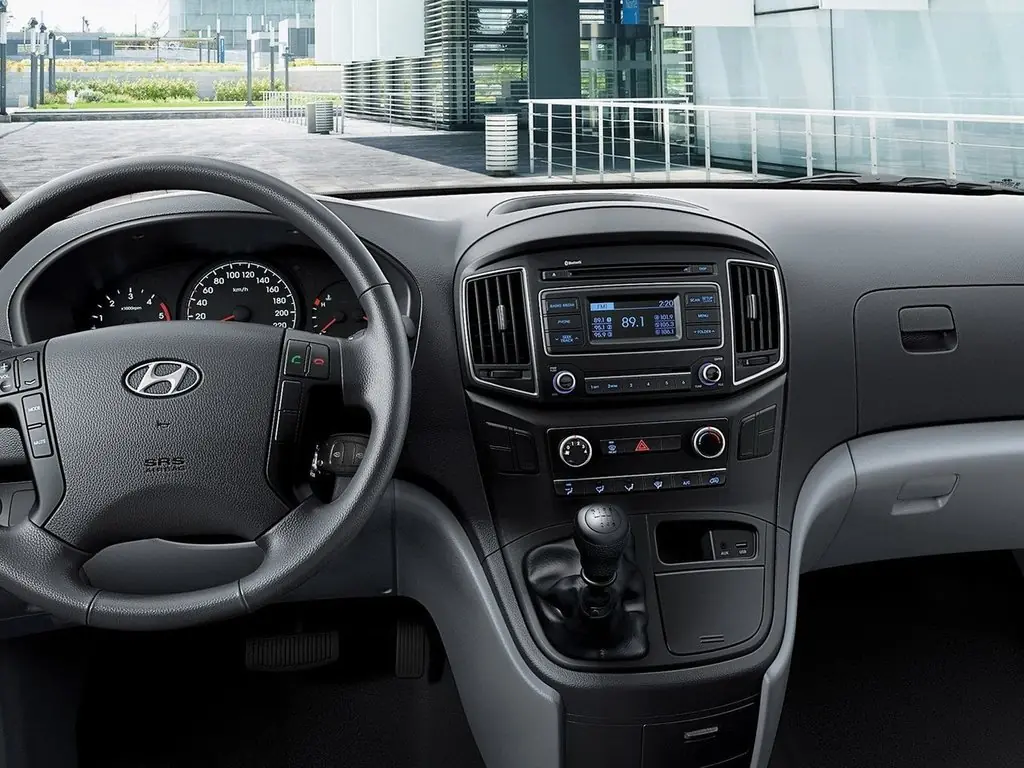 Hyundai H1  2013 2014 2015 2016 2017  2   TQ    