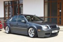 205x136