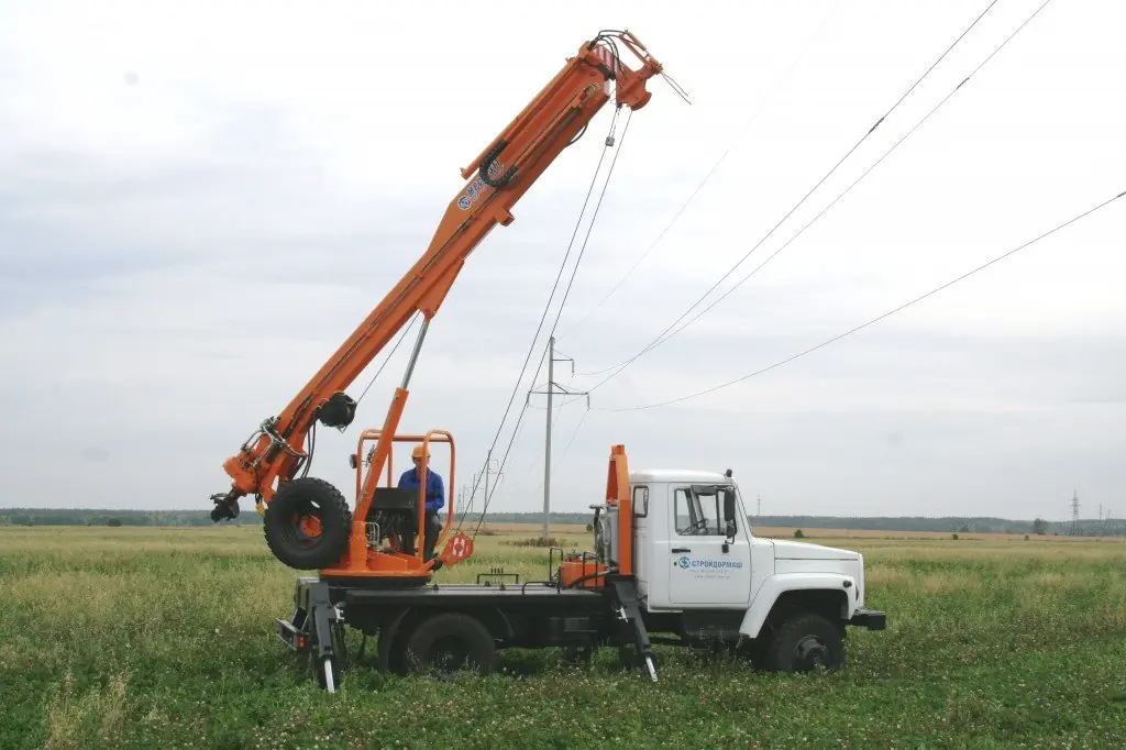 Буровая крановая машина aichi d706 мануал. Машинист бкм. Машинист бурильно-крановой самоходной машины (бкм). Машинист бурильно-крановой самоходной машины (бкм). Аичи 706.