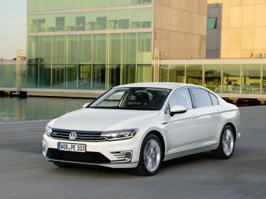 Volkswagen Passat 2015   |   08.08.2016.