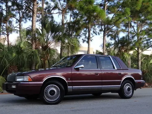 Chrysler Le Baron 1990 - 1994