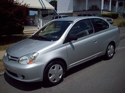 Toyota Echo 2002 - 2006