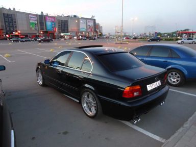 BMW 5-Series, 2001