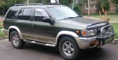 Nissan Terrano, 1998