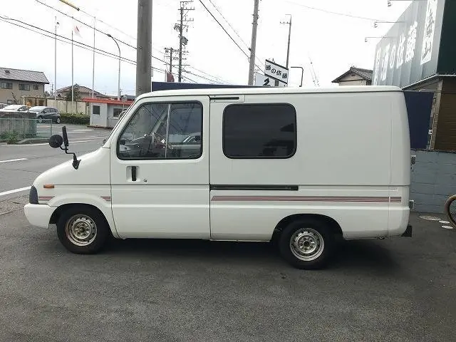 Toyota Deliboy - мощный, универсальный и надежный коммерческий автомобиль для развития бизнеса! Toyota Deliboy: мощный и универсальный коммерческий автомобиль