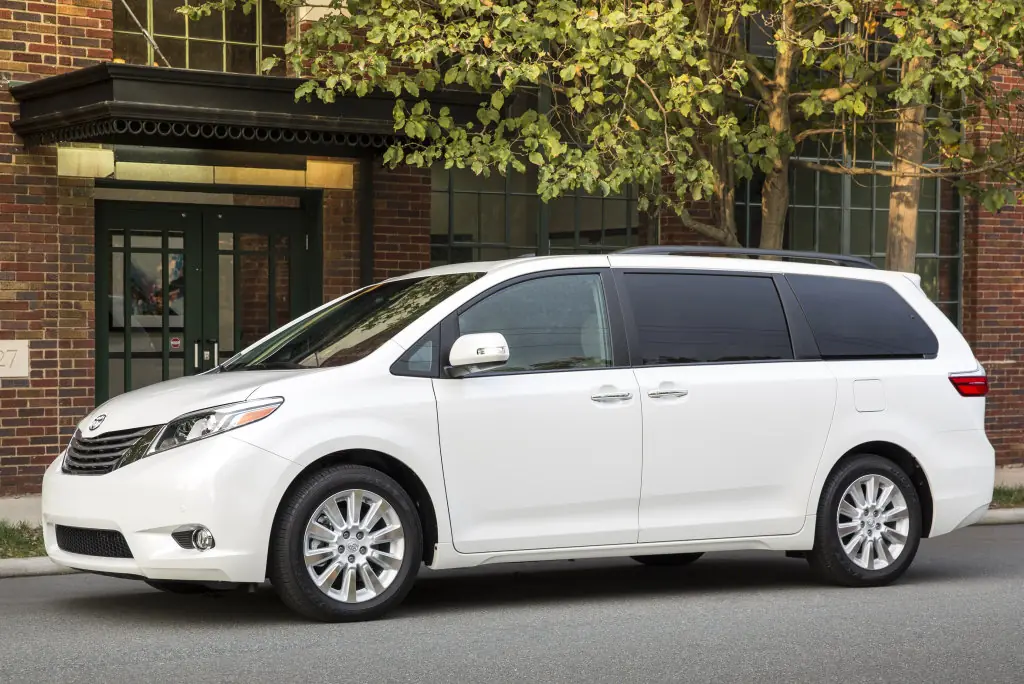 2014 toyota hotsell sienna l