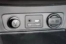 Дополнительное оборудование аудиосистемы: 6 динамиков, AUX, USB, iPod Дополнительное оборудование аудиосистемы: 6 динамиков, AUX, USB, iPod