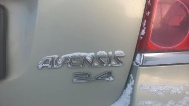 Toyota Avensis, 2004