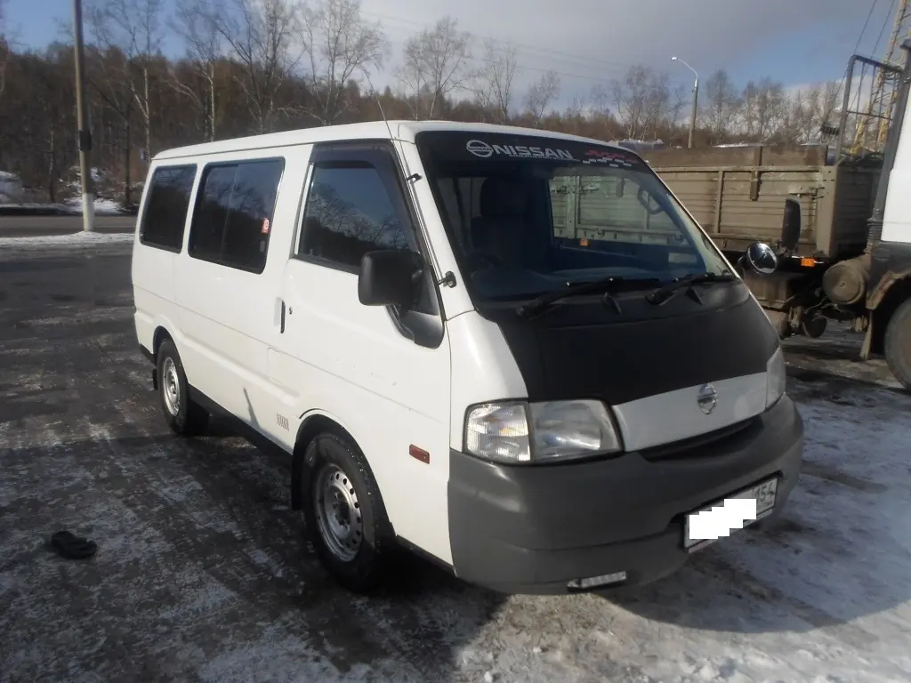 nissan vanette интерьер